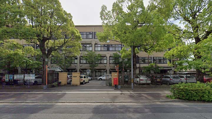 京都府立朱雀高等学校の写真