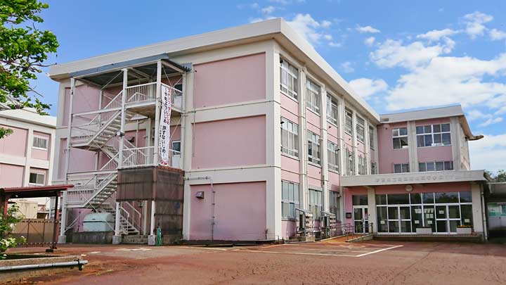新潟県立高田南城高等学校の写真